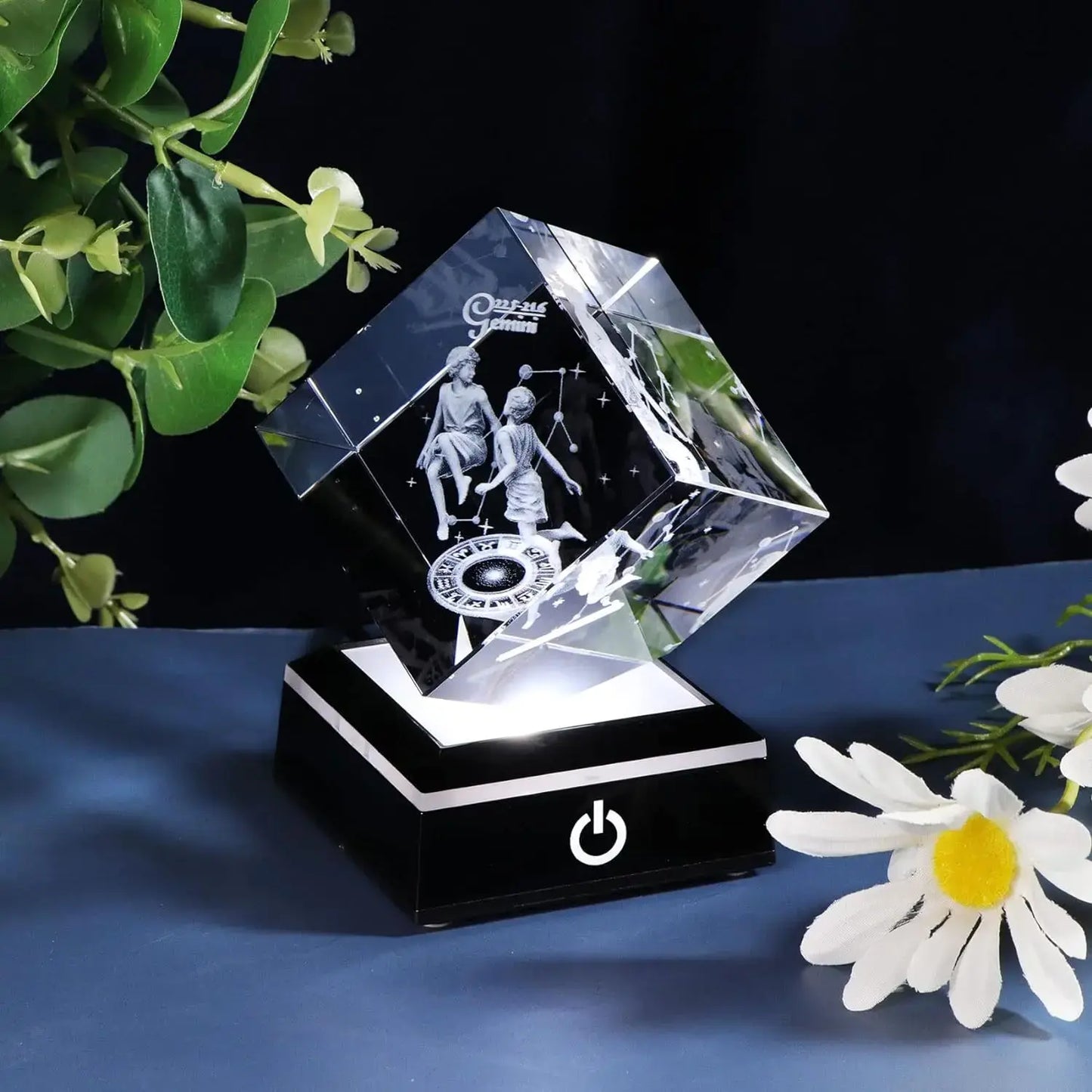 Home1992โข Zodiac Astrology Glass